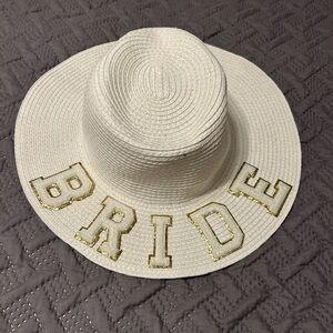 Bride Beach Hat